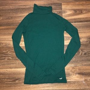 Long sleeve turtleneck